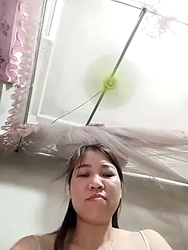 ladzy sexy online show from April 2026 06:32:01 PM