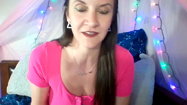 easy briezy online show from November 2025 01:16:01 AM