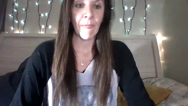 easy briezy online show from November 2025 09:36:02 AM