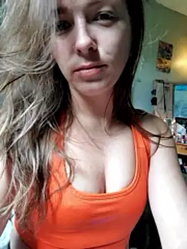 Cassaroll333 online show from April 2026 02:53:01 PM