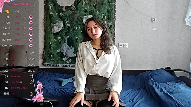 Snapshot of MiaLovelyOne chatting on February 2026 11:52:01 AM MiaLovelyOne online show from February 2026 11:52:01 AM