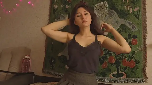 MiaLovelyOne online show from April 2026 08:53:01 AM