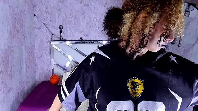 benny wilson online show from October 2025 03:25:02 AM