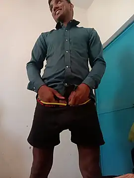 BiggerDickGuy online show from March 2026 05:13:01 AM