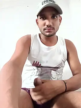 Snapshot of BiggerDickGuy chatting on July 2026 02:45:01 AM BiggerDickGuy online show from July 2026 02:45:01 AM