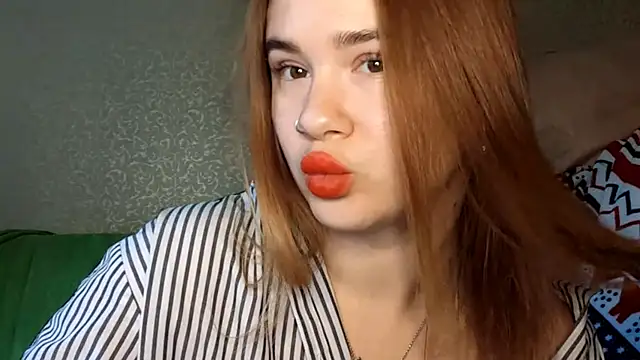 QuiveredFrown online show from October 2025 11:44:02 AM