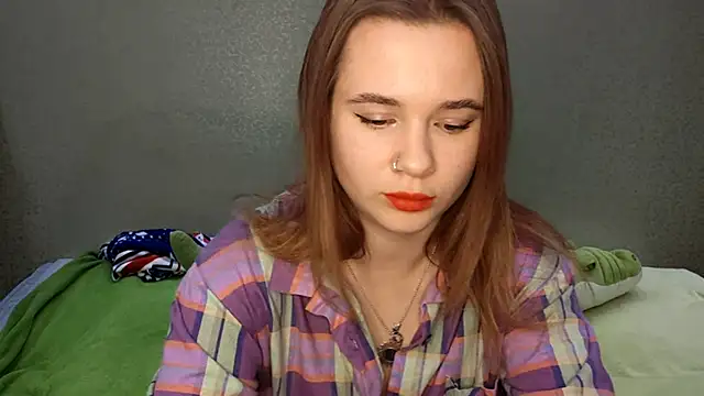 QuiveredFrown online show from October 2025 11:01:01 AM