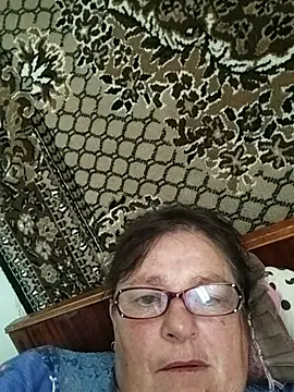 Snapshot of MilaCold5443 chatting on June 2026 05:18:02 AM MilaCold5443 online show from June 2026 05:18:02 AM