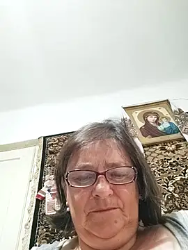 Snapshot of MilaCold5443 chatting on June 2026 04:28:01 AM MilaCold5443 online show from June 2026 04:28:01 AM
