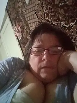 MilaCold5443 online show from December 2025 04:15:01 AM