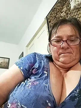 Snapshot of MilaCold5443 chatting on July 2026 05:03:02 AM MilaCold5443 online show from July 2026 05:03:02 AM