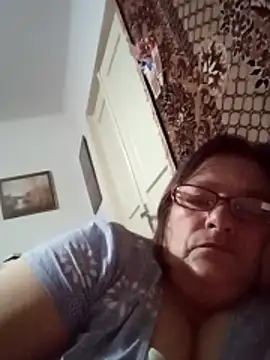 Snapshot of MilaCold5443 chatting on November 2025 01:28:02 AM MilaCold5443 online show from November 2025 01:28:02 AM