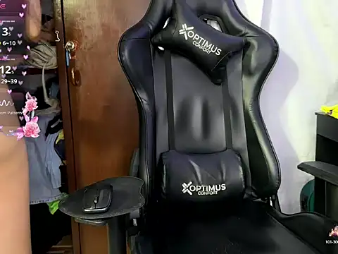 BigTitsGirl04 online show from March 2026 02:31:02 AM