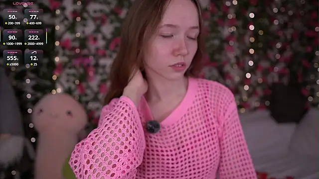 Petite Polly online show from February 2026 06:08:01 PM