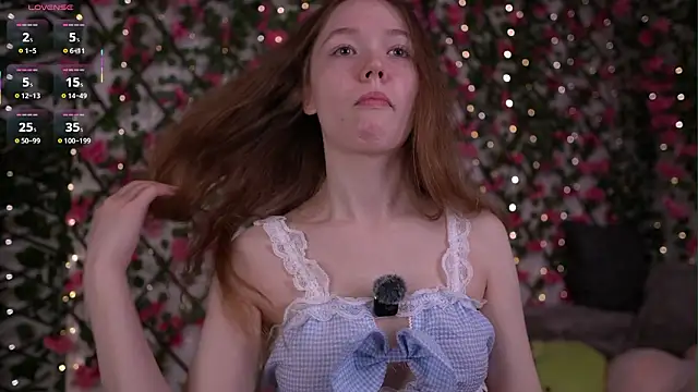 Petite Polly online show from February 2026 06:05:02 PM