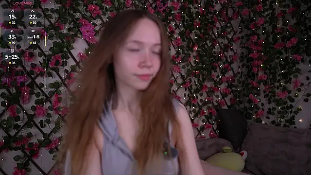 Petite Polly online show from February 2026 06:08:01 PM