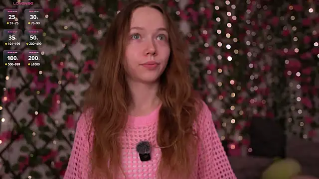 Petite Polly online show from December 2025 06:09:02 PM