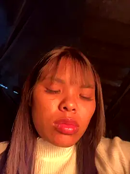 hello-cute online show from December 2025 09:30:02 AM