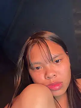 hello-cute online show from December 2025 04:34:02 PM