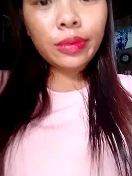 hello-cute online show from October 2025 08:26:02 AM