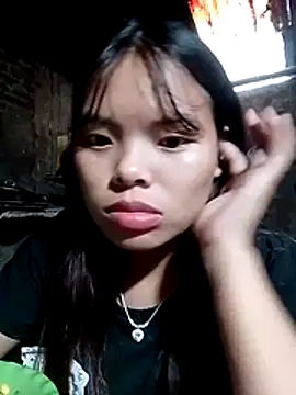 hello-cute online show from October 2025 12:53:02 AM