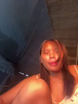 hello-cute online show from December 2025 03:22:02 AM