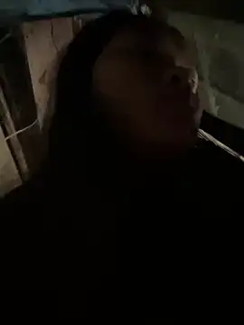 hello-cute online show from November 2025 01:10:02 AM