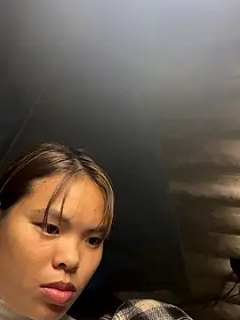 hello-cute online show from January 2026 05:47:01 AM