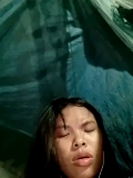 hello-cute online show from October 2025 04:59:02 PM