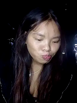 hello-cute online show from October 2025 05:19:02 AM