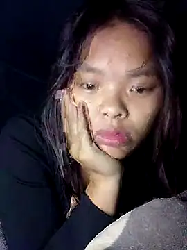 hello-cute online show from November 2025 01:38:01 PM