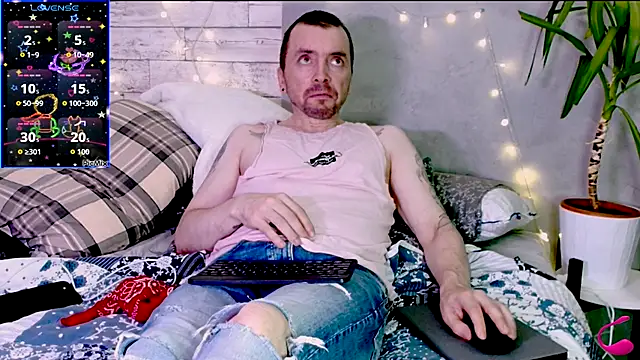 Markus Rivas online show from October 2025 11:49:01 PM