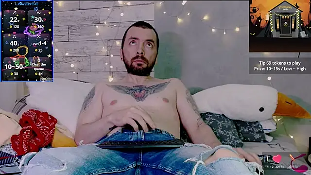 Markus Rivas online show from October 2025 01:56:02 PM