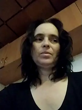 Snapshot of Ella-433 chatting on November 2025 08:20:02 PM Ella-433 online show from November 2025 08:20:02 PM