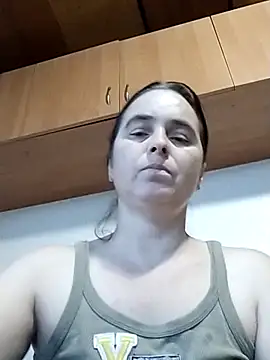 Snapshot of Ella-433 chatting on December 2025 01:37:01 PM Ella-433 online show from December 2025 01:37:01 PM