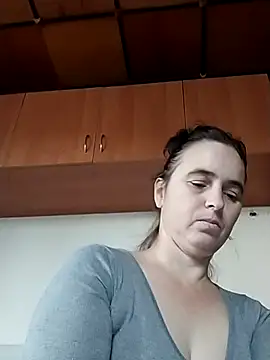 Snapshot of Ella-433 chatting on December 2025 10:14:02 AM Ella-433 online show from December 2025 10:14:02 AM