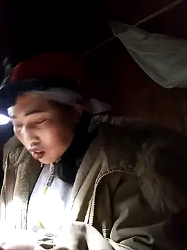 jerry-xx online show from February 2026 07:13:01 AM