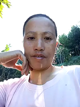 jerry-xx online show from December 2025 02:45:02 AM