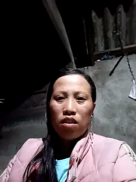 jerry-xx online show from December 2025 12:48:02 PM