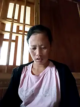 jerry-xx online show from November 2025 07:25:02 AM