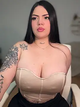 dulcemarianh  online show from May 2026 07:05:01 AM