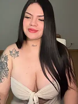 dulcemarianh  online show from February 2026 06:07:01 PM