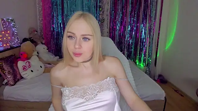 CeaneLino online show from January 2026 03:26:02 PM