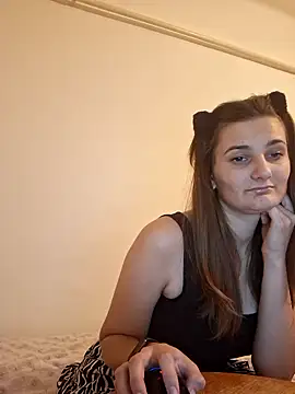 Nika aa online show from November 2025 05:46:01 PM