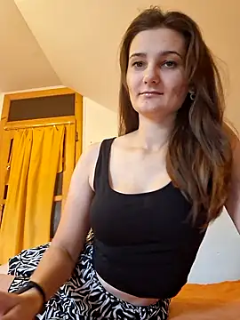 Nika aa online show from November 2025 09:57:02 AM