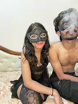 Lovebirdss online show from December 2025 08:49:02 AM