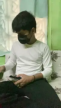 foxythebold online show from December 2025 06:26:01 AM