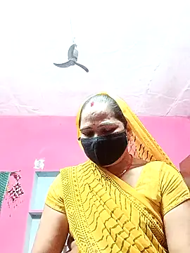 Snapshot of Ut_kanchna chatting on November 2025 02:33:02 PM Ut kanchna online show from November 2025 02:33:02 PM