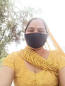 Snapshot of Ut_kanchna chatting on November 2025 05:00:02 AM Ut kanchna online show from November 2025 05:00:02 AM