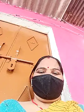 Snapshot of Ut_kanchna chatting on October 2025 05:28:01 AM Ut kanchna online show from October 2025 05:28:01 AM